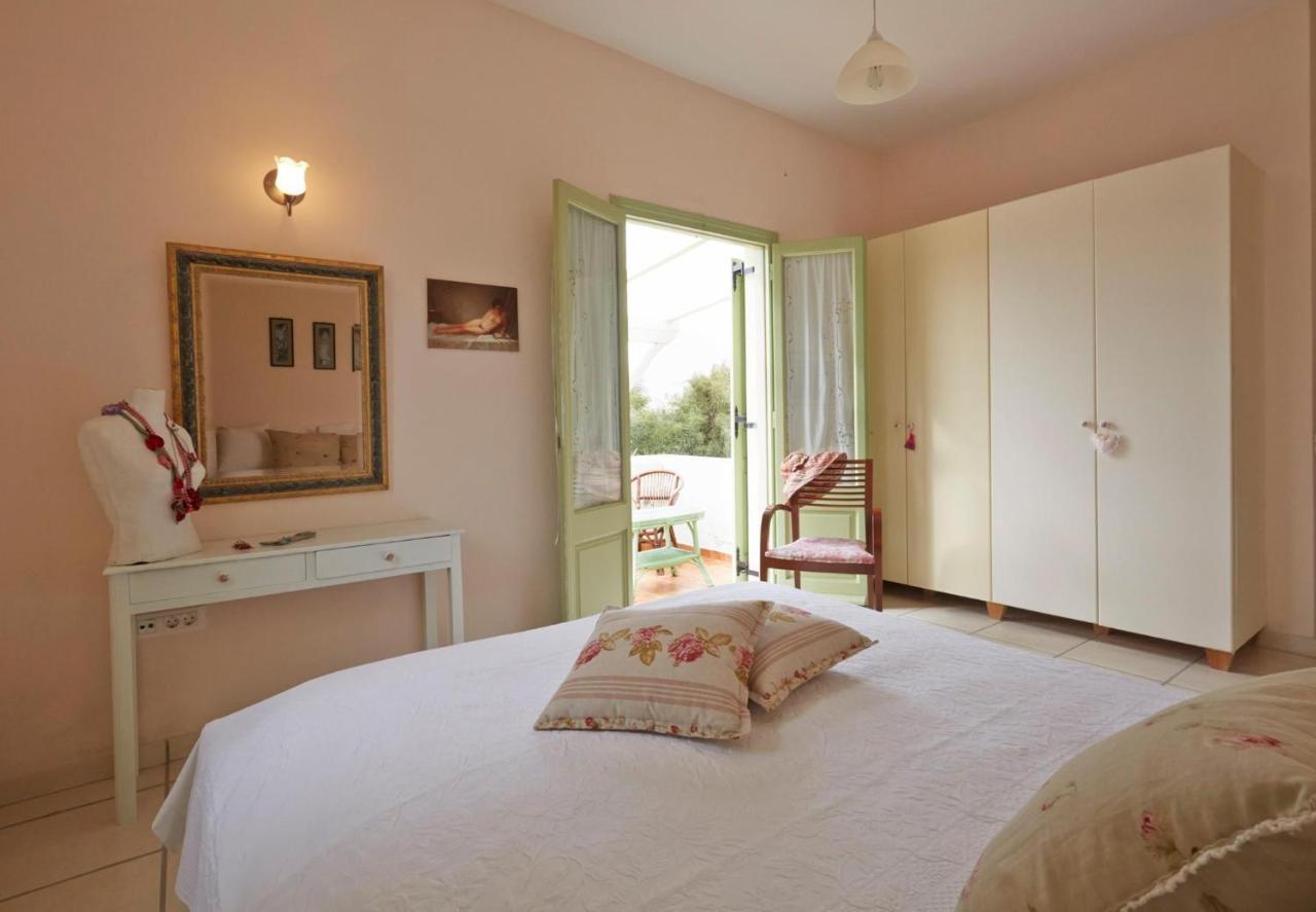 Flower And Crafts - The Eco Nature House Monolithos  Luaran gambar