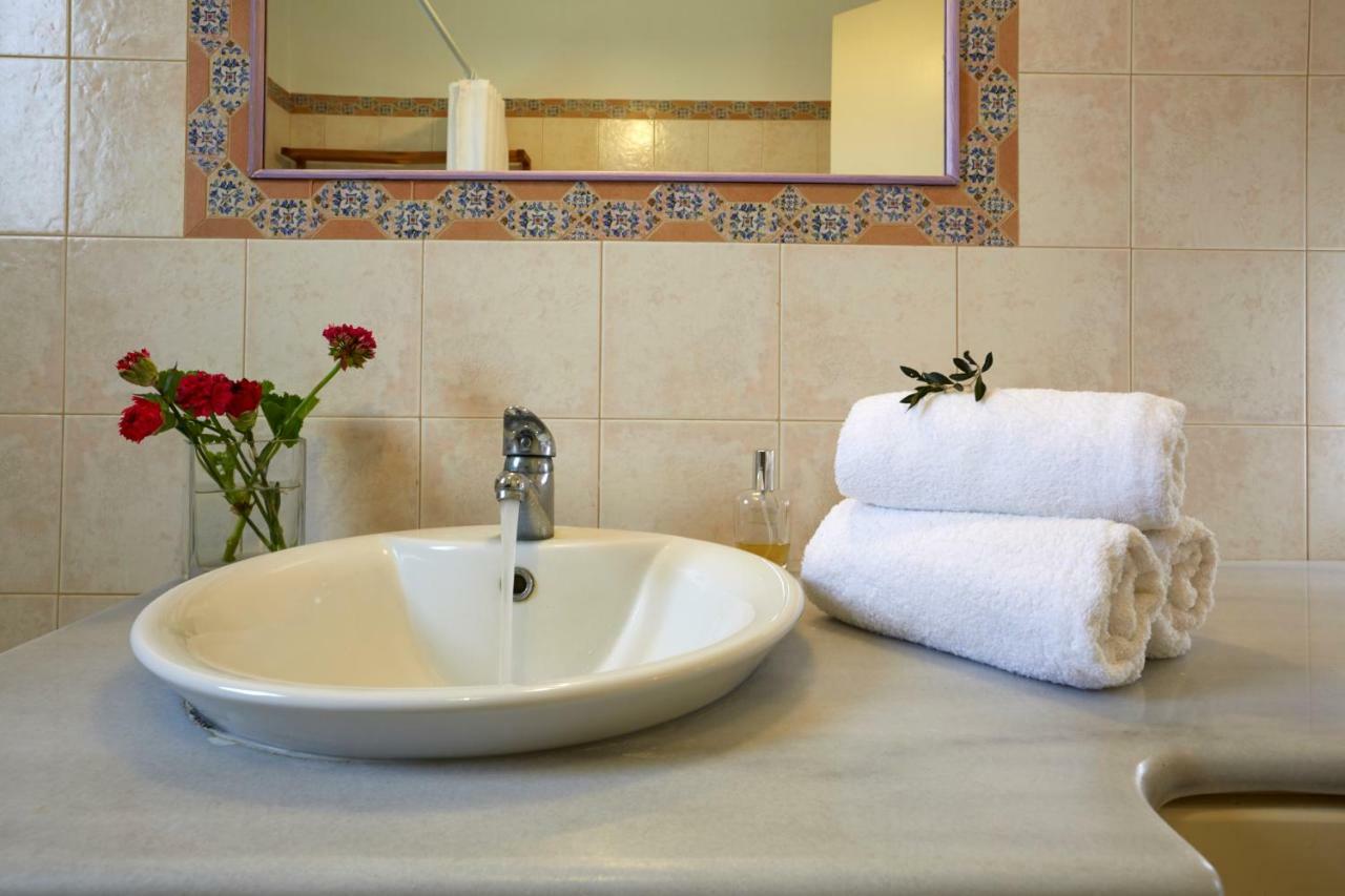Flower And Crafts - The Eco Nature House Monolithos  Luaran gambar