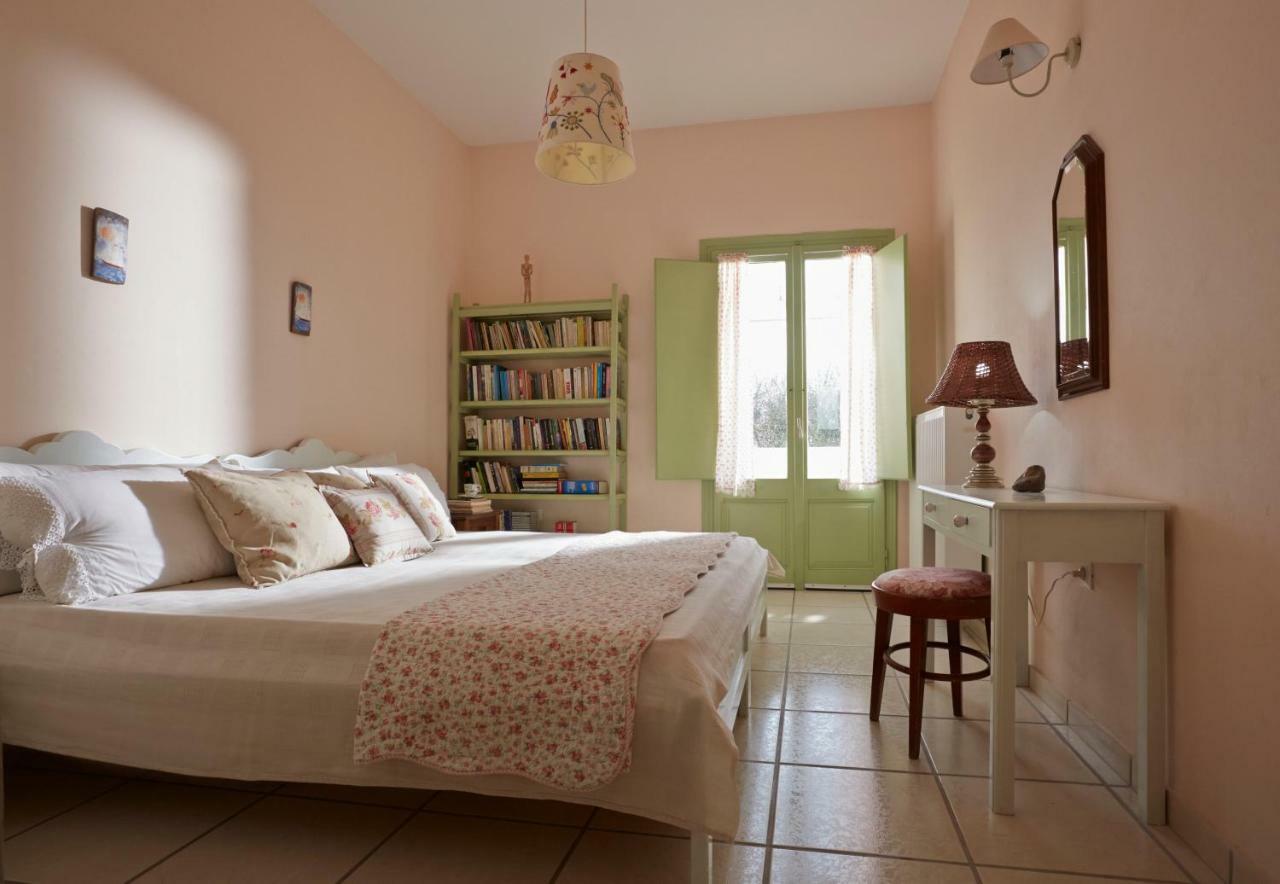 Flower And Crafts - The Eco Nature House Monolithos  Luaran gambar